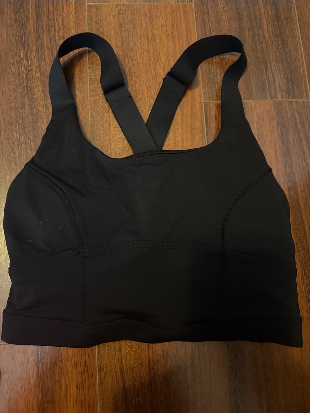lululemon athletica Black Cross-Back Sports Bra size 4